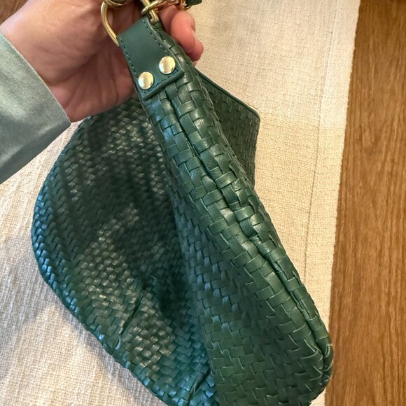 Clare V Moyen Messenger Bag in Evergreen Green Woven Zig Zag - Picture 10 of 16